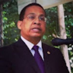 Meet your Posher, Antonio reginald